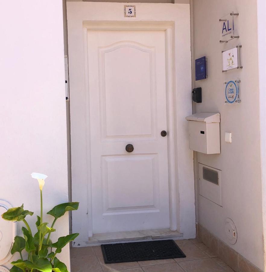 Casa Da Aldeia - Guest House Odiáxere المظهر الخارجي الصورة